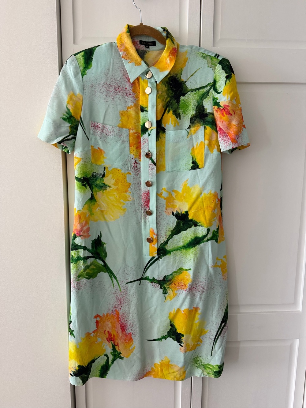 Escada "Dallinata" Mint Floral Viscose Shirt Dress - Size 38 like new - Picture 2 of 16
